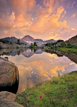 Fototapete ALPENGLÜHEN 184x254 Bergsee Berge Himmel Romantik Sonnenuntergang rot