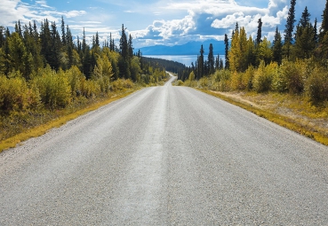 Fototapete ATLIN ROAD, 368x254cm, malerische Strasse in Kanada - Yukon