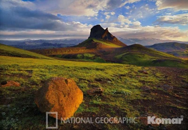 Fototapete National Geographic ICELAND 184x127 Island Berg Grasland Felsen Wolke