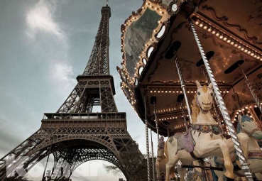 Fototapete National Geographic CARROUSEL DE PARIS, 184x127cm nostalgisches Pferde-Karussel am Eiffelturm