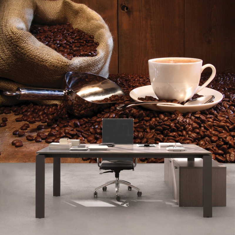 Vlies Fototapete 866 - Kaffee Tapete Kaffeetasse Kaffeebohnen Sach Tasse Löffel Bohne Schaufel Holzwand braun